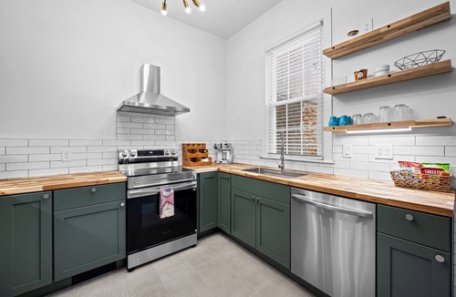 Baltimore House | Large home on a quiet street close to attractions