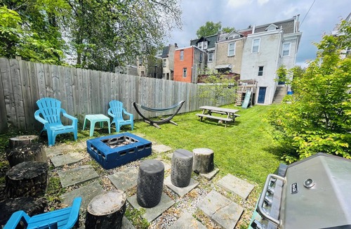Northwest Philadelphia House | Large luxurious home awaits. Sleep 16 adults for your next trip to Philly!