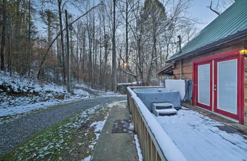 Tellico Plains House | Large Mountain Creek! Cabin in Tellico Plains