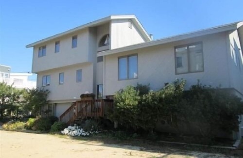 Harvey Cedars House | Large oceanfront located in Harvey Cedars, perfect for large family get togethers!