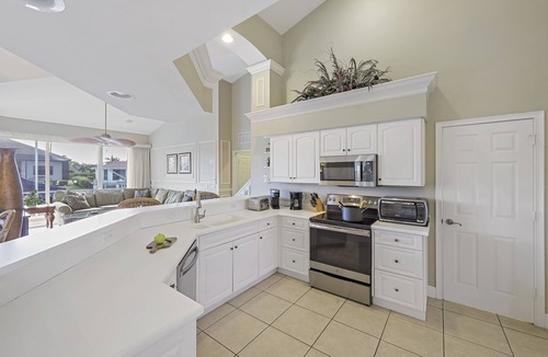 Marco Island House | Large waterfront home w/all-day sun on pool