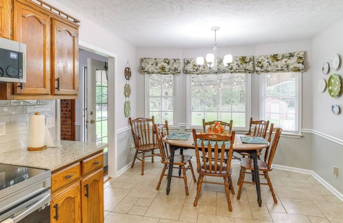 Murfreesboro House | Large Yard & Basketball Hoop: Murfreesboro Home!