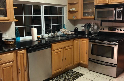 Largo House | Largo Home close to Pinellas Trail and Clearwater Beach