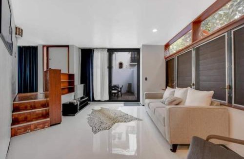 Colee Hammock Apartment | Las Olas Hammocks Unit 2 By Pmi