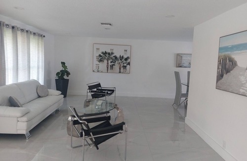 Caloosahatchee House | LAST MINUTE DEAL $180 CAPE CORAL, PETS OK