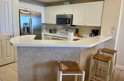 Miramar Beach Condo | LAST MINUTE SPECIAL WEEK OF AUGUST 8 - FREE BEACH SERVICE