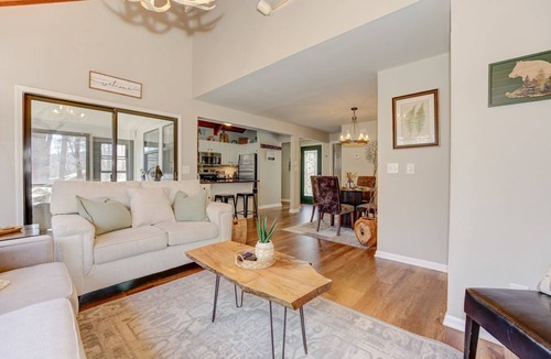 Big Canoe House | Laughing Fox - Treehouse Vibes, Firelit Moments, Movie Nights, Golf & Trails