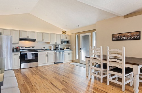 Waynesville Apartment | Laurel Ridge Country Club