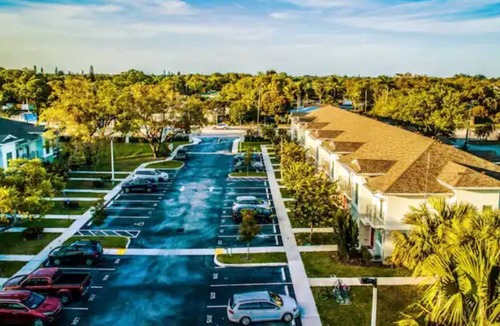 Lake Worth Corridor Apartment | 'Lavender' at Aviara Lake Worth