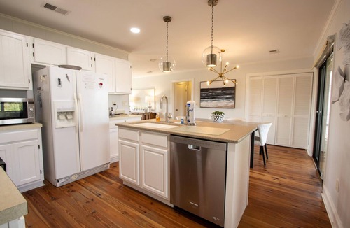 Saint Helena Island House | Lavish Ocean View Home w/ Private Dock, Beach & Canal Access, & WiFi