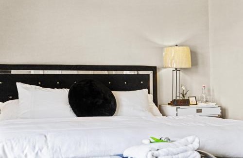 Pinehurst Apartment | Legends and Masters Iron Suite