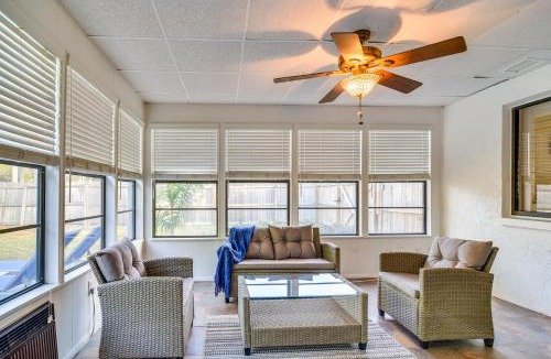 Seminole House | Less Than 3 Mi to Beach Coastal Getaway in Seminole