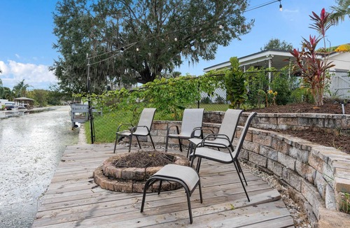 Catalina House | Let’s go Retro - Waterfront Pool & Hottub w/dock