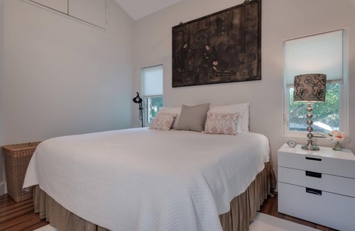 Sarasota House | Lido Beach Walk! One block to beach!