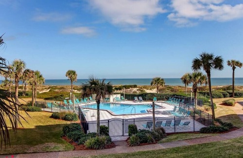 Amelia City Condo | Life Is Swell - Oceanfront, Pool, & Tennis