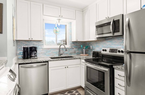 Tybee Island Condo | Lighthouse Point 20B | Ocean Views, Community Pool