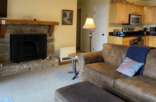 Franklin Cabin | Little Cabin in the Woods with Big Mountain Views, 3600' elevation, w/firepit