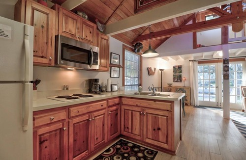 Cedar Key Cottage | Little House, Cute, Cozy Artist Cottage