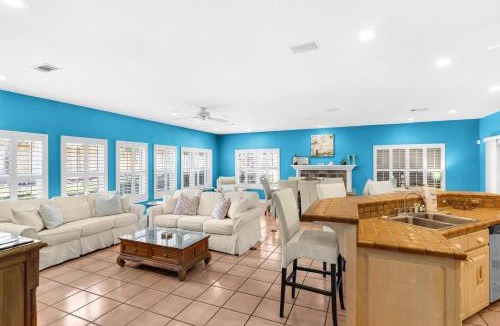 Seacrest House | Little Narnia - Colorful Beach House Private Pool