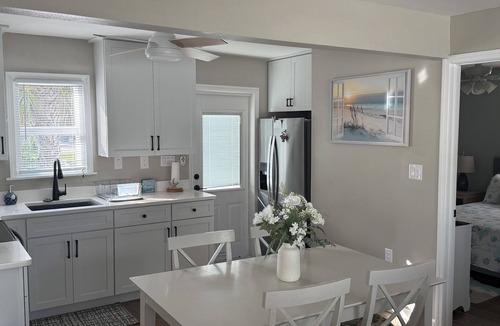 Hills T P House | Little Pearl Beach House