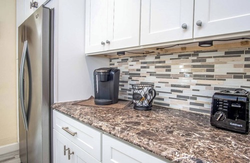 Little Venice House | Little Venice Family Affair 2 bedroom 1 bath One B