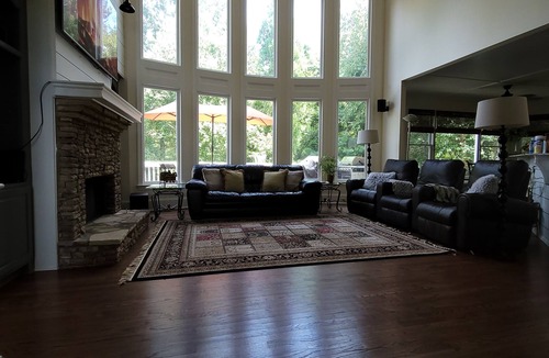 Duluth House | Live in a mansion near the city, offering a resort-style setup.