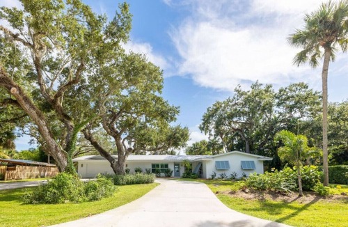 Orchid Isle Estates House | Live Oak on The Indian River