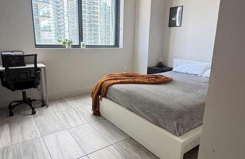 Downtown Miami Apartment | Live the Miami Dream Downtown Apt + Amenities