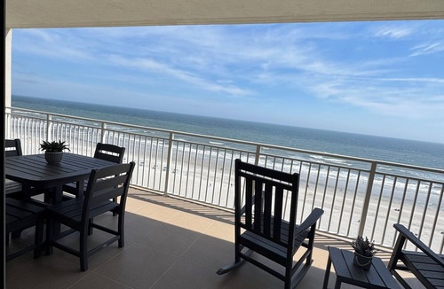 Jacksonville Condo | LIVING THE OCEAN LIFE - Beautiful 10th floor beach front condo