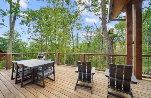 Banner Elk House | Llama Creek Cabin at Eagles Nest