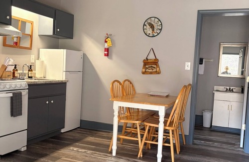 Rabun Gap House | Loft Cabin With Queen Sleeper Sofa And Spacious Deck