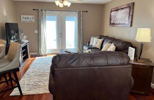 Sevierville House | Log Bunk Bed, Playhouse, & TeePee-Willow Trace Retreat 5mi to Dollywood