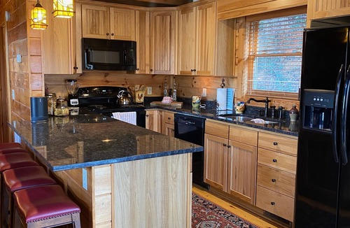 Lake Lure Cabin | Log Cabin on Lake/Mountains/Hot tub/Views