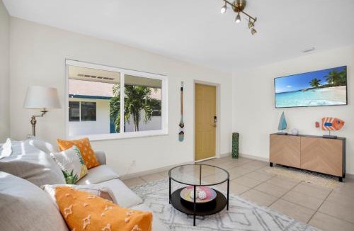 River Oaks House | LoKal Rental Tropical Florida destination