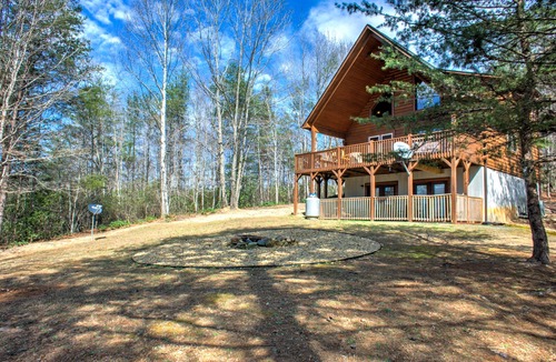 Sweetbriar Farms Cabin | Lost in Bearadise by Carolina Mornings | Game Room🎮 & Hot Tub♨️🐻