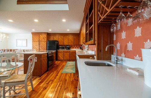 Edisto Island House | Lost Options-Premier Home w/Tidal Creek Dock; Creek/Marsh Views; Easy Beach Access