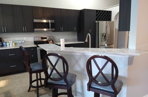 Orlando House | LOVE NEST-NEWLY RENOVATED Sleeps 7-CLOSE TO DOWNTOWN, AIRPORT & ATTRACTIONS