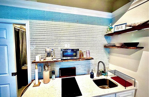 Bid-a-wee Beach Condo | Lovely 1 bedroom beach front studio, amazing beach access and location in PCB