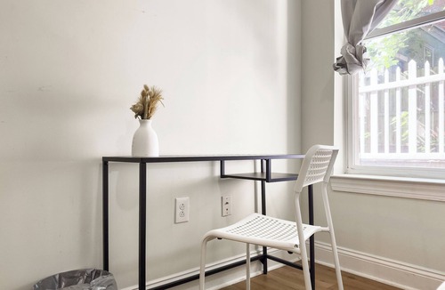 University City Apartment | Lovely 2BR Apt in UCity, Walk to Upenn & Drexel