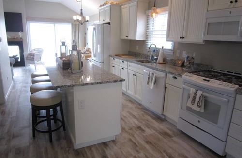 Lavallette House | Lovely 4bed/2bath house in Lavallette perfect for relaxing & close to the beach.