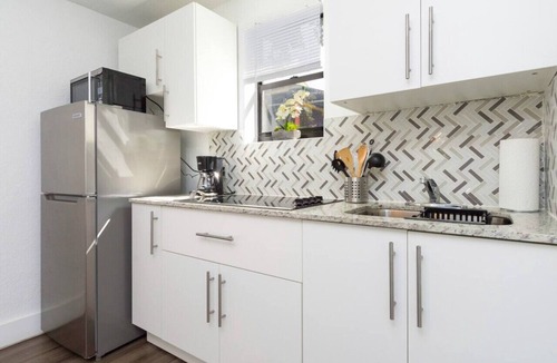 East Little Havana Apartment | Lovely Apartment Near Brickell 1