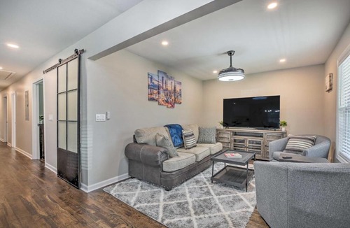 Pittsburgh House | Lovely Atlanta Home < 3 Mi to State Farm Arena!