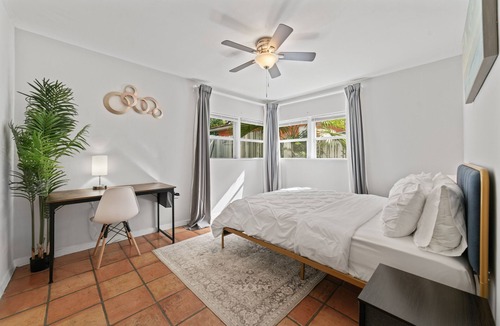 Victoria Park Condo | Lovely Condo with Private Yard and BBQ