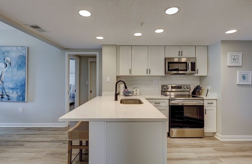 Palmetto Dunes Villa | Lovely pet friendly property with ocean views, located Palmetto Dunes.