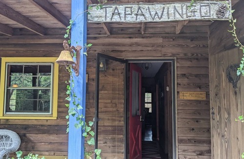 McClellanville House | Lovely rustic home, short walk to the village experience in McClellanville.