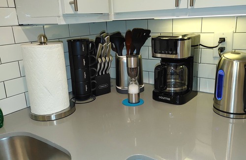 Smyrna Condo | Lovely triple double 2-bedroom condo 5 minute walk to Truist Park!