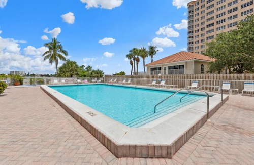 Fort Myers Beach Apartment | Lovers Key Beach Club 301, 1 Bedroom, Beach Front, Pool, Sleeps 4