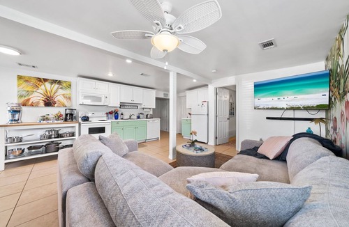 Laguna Beach House | LT Discount.Pet Friendly.Walk to Beach