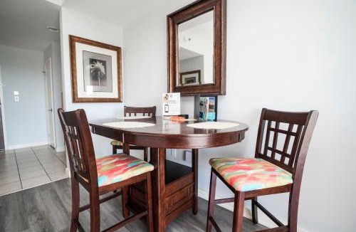 Sandestin Apartment | Luau at Sandestin Tower I & II