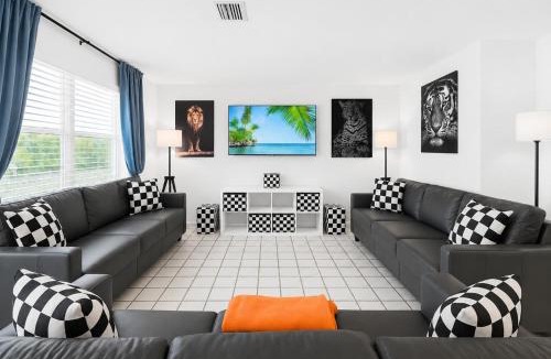 Hollywood Hills House | Lujosa Casa Estilo Resort con Piscina Privada Villa